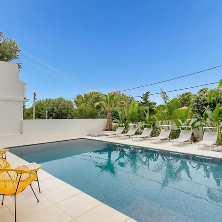 Magnifique T1 Avec Piscine Et Port A Pieds